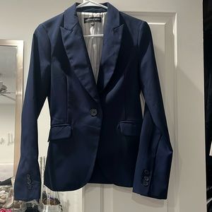 Navy one button blazer front pockets back slit like new